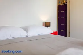 Central View Apartment - Image 4