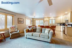 Serenity Pines - Image 1
