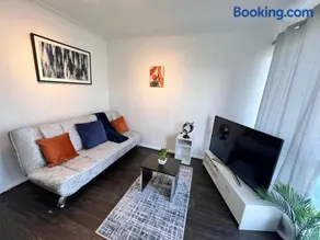 Olive Place - Image 3
