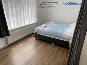 HaagsHuisje- eigen appartement, dichtbij alles, stijlvol - Image 4