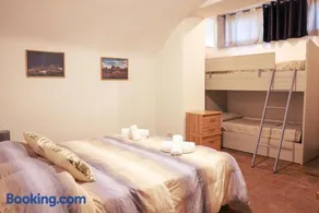 The River House - Image 4
