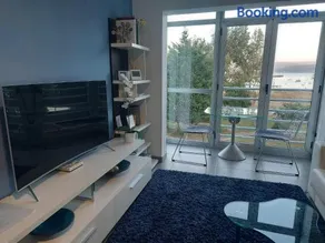 Apartamento en Cariño - Image 2