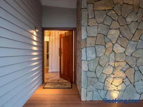 The Perfect Beach House - Image 2