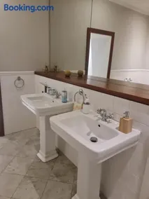 House of beauty spa - Image 2