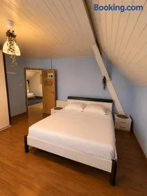 Villa prestige, jardin privé, parkings sécurisés, jacuzzi en option - Image 2