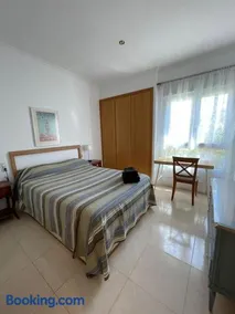 Fantastico bajo con Jardin en Playa de Canet - Image 4