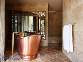 Pretty Beach House - Image 3