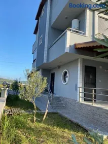 Luxurious Triplex Summer House - Brand New in Beautiful Dikili - Image 1