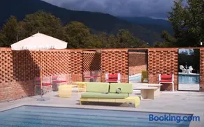 Hotel Chateau Kvareli - Image 1