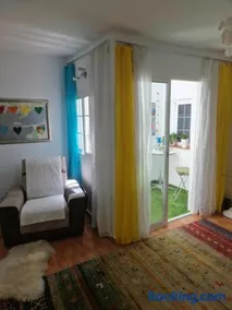 Gemütliches Gästezimmer mit privatem Patio und Poolnutzung im historischen Zentrum von Güímar - Image 3