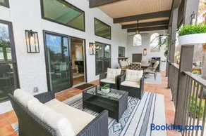 Luxury Spanish Style Home Walking Steps to HSB Resort - Image 4