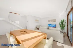 Villa María Blue - Image 4