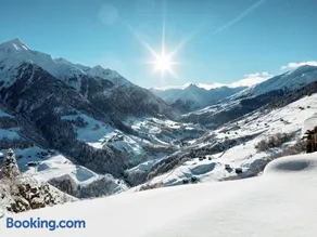 Hotel Alpina - Image 2