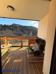 SixT Lodge - Image 3