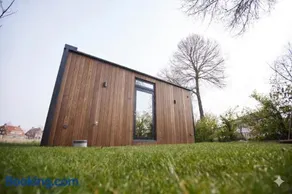 HANNAH Mirror Tiny House - Image 3