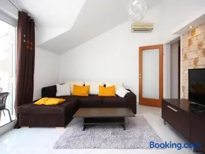 Deluxe Apartment Toni - Image 1
