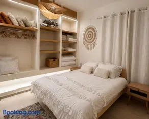 Turquoise chalet - Luxury 3BR Apartment with Private Pool - Image 2