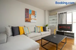 AthensBlues Kolonaki 2 Bedroom with Car Park - Image 1