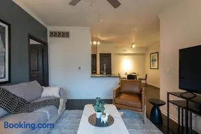 Landing Modern Apartment with Amazing Amenities (ID4305X6) - Image 3