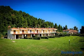Ariadni Villas - Image 1