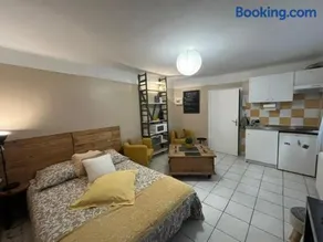 Beaucaire studio - Image 1
