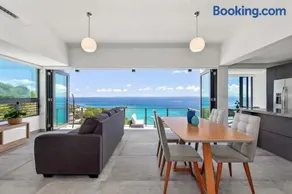 Seaside villa with the most stunning ocean view! - Image 3