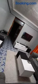 thenest airbnbisiolo - Image 1
