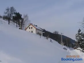 charming house with beautiful landscape - Image 1