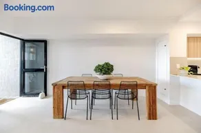 Pooch Friendly Townhouse at Sunrise Beach - Image 2