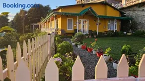 Luxury 1BR Villa with Kitchen & Living Room - Himalayan Views, Pet Friendly - Image 4
