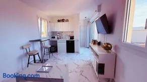 Appartement Moderne Vue Mer entièrement rénové - Image 1