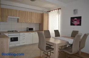 Apartment Michael - Image 2
