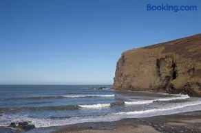 Old Cottage 1 min from the sea! Crackington Haven - Image 3