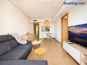 Family Apartment with Sea View by NRAS - Image 3