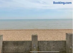 Beachfront Studio with Sea Views & AC, The Compact Coastal Crib - Image 2
