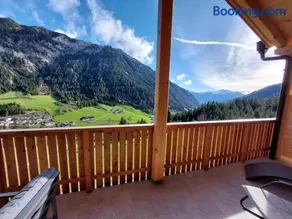 Blosegghof Bergchalets Talblick - Image 3