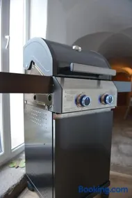 Ferienwohnung Paulick I Zentrales Altstadt Apartment I Garten Terrasse Grill I 2 Schlafzimmer - Image 4