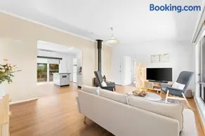 5 Ross Street , Narooma NSW 2546 - Image 3
