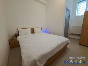 IDR HOUSE - Image 3
