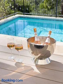 Chateau Beverly Hills by Stay Awhile Villas - Image 5