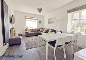 PLAS DARIEN-3 BED APT- SEA VIEWS - SLEEPS 5 - Image 3