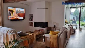 Emerald Spa Guest house - Image 4