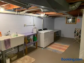 Brick Bungalow - Image 3