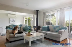 Camellia Cottage - Image 4