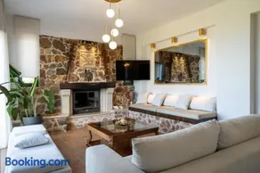 Villa Eagles by Villa Select - Image 3