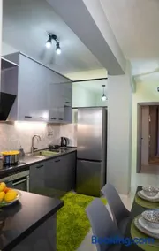Roumvini's Apartment - Image 3