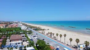 Close to the Beach with WiFi & AC by Host Hero - Image 4