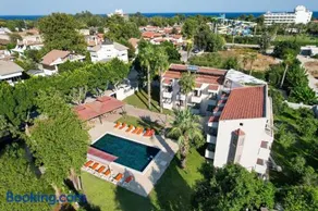 Uraz Hotel - Image 1