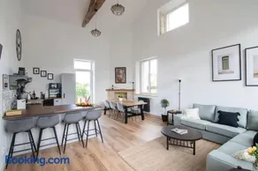 Treize Maison A - 3 bed house in centre of Saint Severin - Image 1