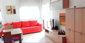 APARTAMENTO EN SEGUNDA LINEA DE MAR, WIFI & A.C - Image 1